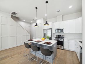 5221 Hillman Street A, Houston TX 77023