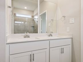 5720 Adamite Way, Houston TX 77048