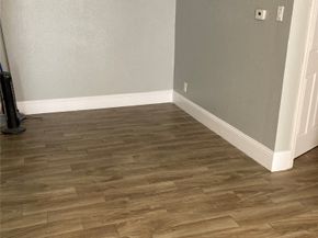 12500 Sandpiper Drive 13, Houston TX 77035