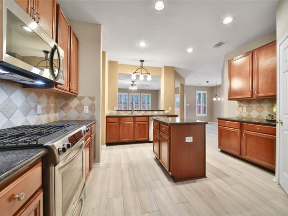 3230 Fair Falls Drive, Kingwood TX 77345