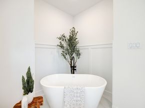 9311 Montridge Drive, Houston TX 77080