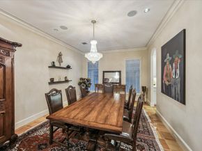 52 Briar Hollow Lane E, Houston TX 77027