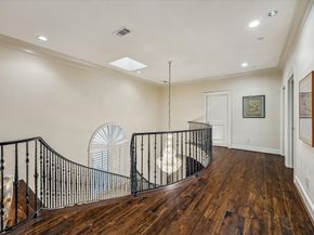 52 Briar Hollow Lane E, Houston TX 77027