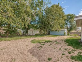 5619 Willow Glen Drive, Houston TX 77033