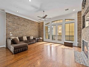 328 Bomar Street, Houston TX 77006