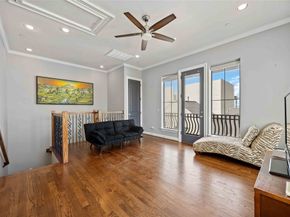 328 Bomar Street, Houston TX 77006