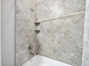 328 Bomar Street, Houston TX 77006