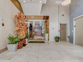 917 Main Street 1107, Houston TX 77002