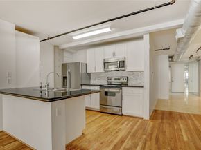 917 Main Street 1107, Houston TX 77002