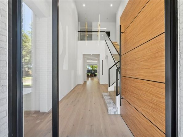 12511 overcup Drive, Houston TX 77024