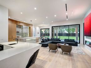 12511 overcup Drive, Houston TX 77024