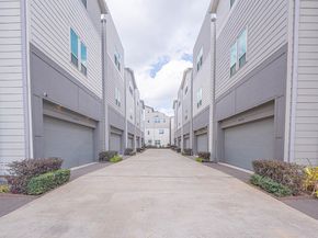 2721 Clinton Drive, Houston TX 77020