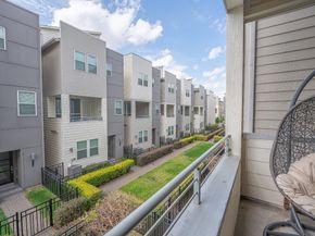 2721 Clinton Drive, Houston TX 77020