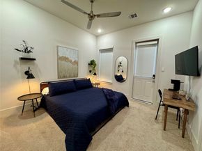 1216 W 21st Street, Houston TX 77008