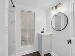 4705 A&B Pease Street, Houston TX 77023