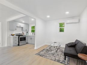 4705 A&B Pease Street, Houston TX 77023