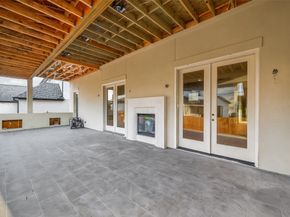 4046 Drummond Street, Houston TX 77025