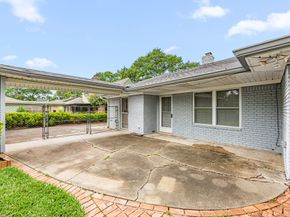 11407 Valley Spring Drive, Houston TX 77043