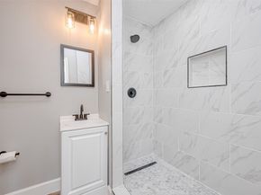 6715 Victoria Street, Houston TX 77020