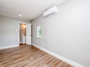 6715 Victoria Street, Houston TX 77020