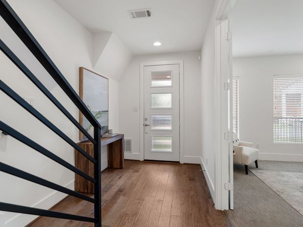5713 Larkin Street A, Houston TX 77007