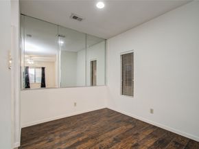 2023 Gentryside Drive 109, Houston TX 77077