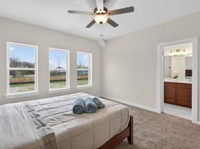 9125 Highland Northern Way, Houston TX 77088