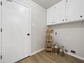 2923 Kenross Street, Houston TX 77043