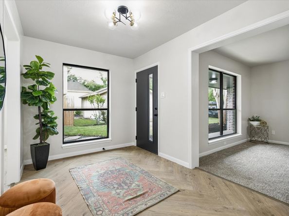 2923 Kenross Street, Houston TX 77043