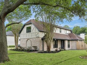 2923 Kenross Street, Houston TX 77043