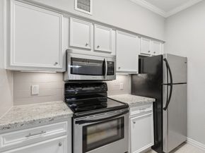 2626 Holly Hall 715, Houston TX 77054