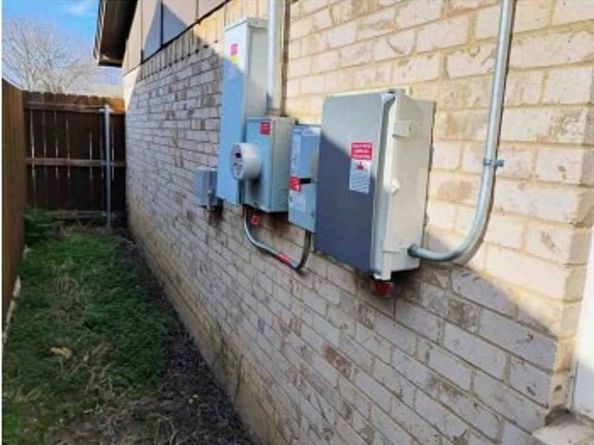 624 Hallvale Drive, White Settlement TX 76108