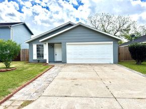 718 Blue Rock Court, Houston TX 77060