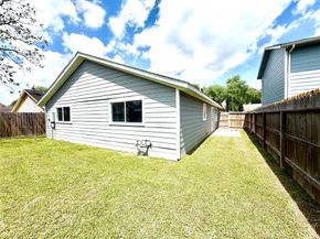 718 Blue Rock Court, Houston TX 77060