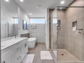 5702 Rucio Lane, Houston TX 77092