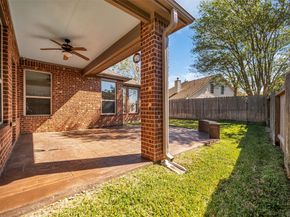 20722 Oakhurst Creek Dr, Porter TX 77365