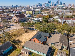 307 York Street 4, Houston TX 77003