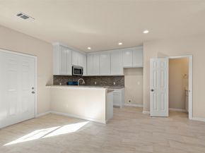 7750 Avenue J, Houston TX 77012