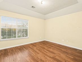 834 Darbydale Crossing Lane, Houston TX 77090