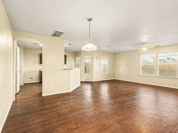 834 Darbydale Crossing Lane, Houston TX 77090