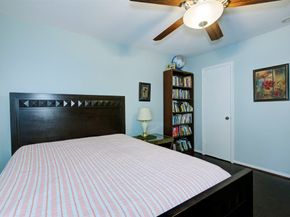 840 Threadneedle Street E 208, Houston TX 77079