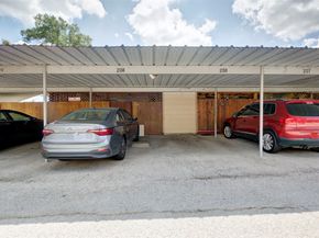 840 Threadneedle Street E 208, Houston TX 77079