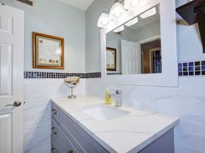 840 Threadneedle Street E 208, Houston TX 77079