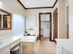 1402 Lynnview Drive, Houston TX 77055