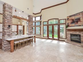 1402 Lynnview Drive, Houston TX 77055