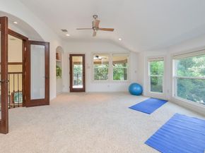 1402 Lynnview Drive, Houston TX 77055