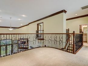 1402 Lynnview Drive, Houston TX 77055