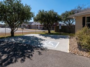 1921 East Avenue, Katy TX 77493