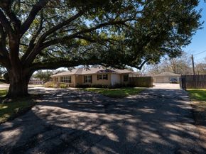 1921 East Avenue, Katy TX 77493