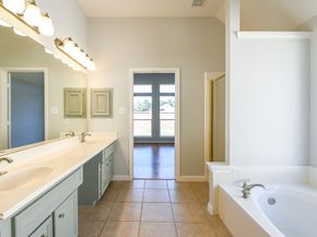 12314 Shadowpoint Drive, Houston TX 77082